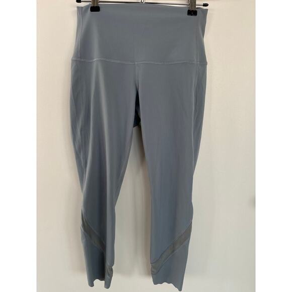 Lululemon Wunder Under High-Rise 23” Scalloped, Chambray Luxtreme, EUC, Size 8 - Picture 4 of 9